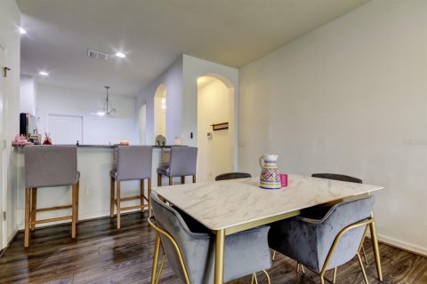Adosado en venta en Brandon, Florida, 3 dormitorios, 142.7 m2 № 1529220 - foto 17