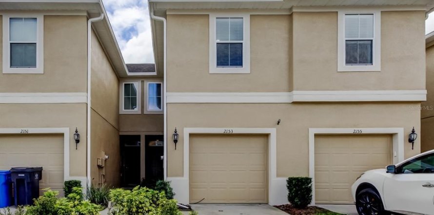 Adosado en Brandon, Florida 3 dormitorios, 142.7 m2 № 1529220