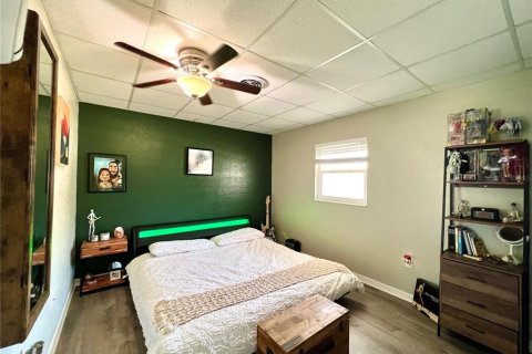 Condo in Port Charlotte, Florida, 2 bedrooms  № 502288 - photo 18