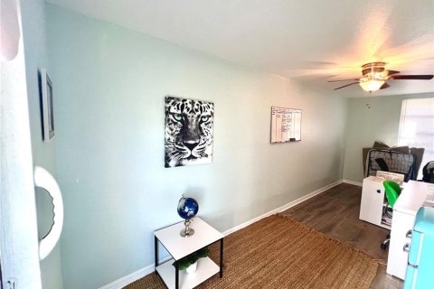 Condo in Port Charlotte, Florida, 2 bedrooms  № 502288 - photo 23