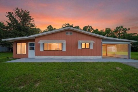 Casa en Ocala, Florida 2 dormitorios, 106.28 m2 № 2383927