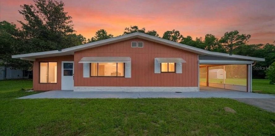 Casa en Ocala, Florida 2 dormitorios, 106.28 m2 № 2383927