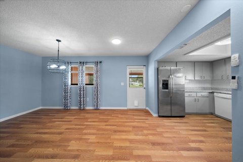 Casa en venta en Ocala, Florida, 2 dormitorios, 106.28 m2 № 2383927 - foto 3