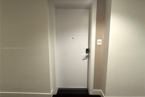 Снять в аренду кондоминиум в Санрайз, Флорида 3 спальни, 117.24м2, № 1948694 - фото 5