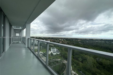 Снять в аренду кондоминиум в Санрайз, Флорида 3 спальни, 117.24м2, № 1948694 - фото 12