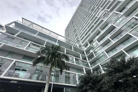 Снять в аренду кондоминиум в Санрайз, Флорида 3 спальни, 117.24м2, № 1948694 - фото 4