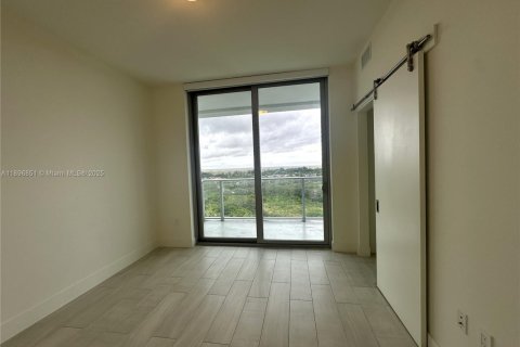 Снять в аренду кондоминиум в Санрайз, Флорида 3 спальни, 117.24м2, № 1948694 - фото 17