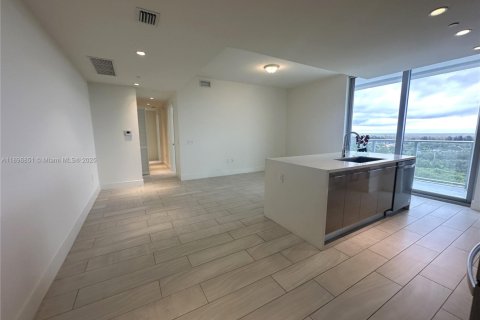 Снять в аренду кондоминиум в Санрайз, Флорида 3 спальни, 117.24м2, № 1948694 - фото 8