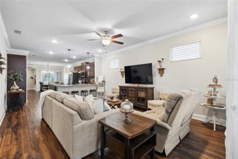 House in Gainesville, Florida 3 bedrooms, 152.27 sq.m. № 1717342 - photo 5