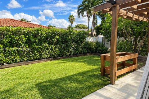 Villa ou maison à louer à Coral Springs, Floride: 2 chambres, 302.86 m2 № 2415968 - photo 5
