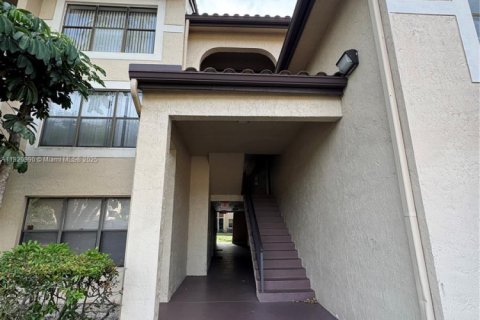 Copropriété à louer à Pompano Beach, Floride: 2 chambres, 106.65 m2 № 2018409 - photo 6