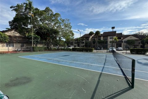 Copropriété à louer à Pompano Beach, Floride: 2 chambres, 106.65 m2 № 2018409 - photo 4