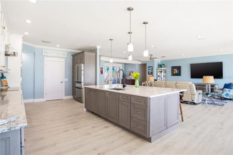 Villa ou maison à vendre à Madeira Beach, Floride: 4 chambres, 323.39 m2 № 2219040 - photo 29