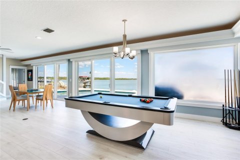 Villa ou maison à vendre à Madeira Beach, Floride: 4 chambres, 323.39 m2 № 2219040 - photo 18