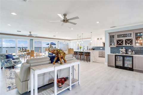 Villa ou maison à vendre à Madeira Beach, Floride: 4 chambres, 323.39 m2 № 2219040 - photo 11