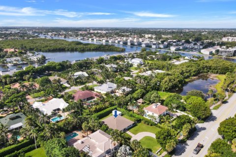 Casa en alquiler en Ocean Ridge, Florida, 2 dormitorios, 230.03 m2 № 1161972 - foto 1