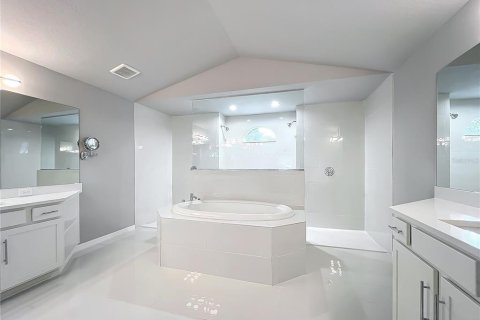 House in Beverly Hills, Florida 3 bedrooms, 319.68 sq.m. № 1845342 - photo 10