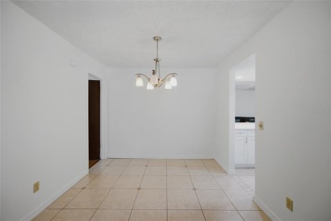 Villa ou maison à vendre à Tampa, Floride: 3 chambres, 157 m2 № 2220155 - photo 14