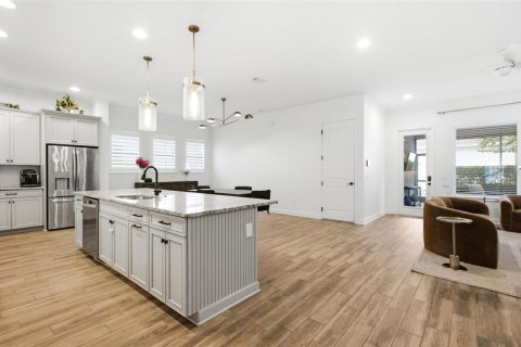 Casa en venta en Lake Mary, Florida, 3 dormitorios, 261.8 m2 № 2378082 - foto 21