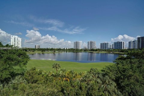 Купить кондоминиум в Авентура, Флорида 3 спальни, 148.64м2, № 2023358 - фото 7