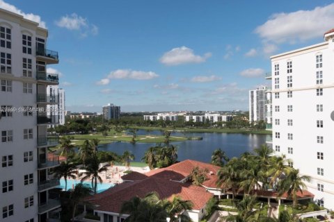 Купить кондоминиум в Авентура, Флорида 3 спальни, 148.64м2, № 2023358 - фото 6
