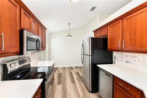 Villa ou maison à louer à Orlando, Floride: 3 chambres, 126.63 m2 № 2219393 - photo 9