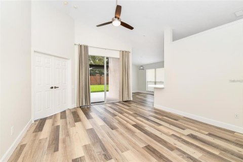 Villa ou maison à louer à Orlando, Floride: 3 chambres, 126.63 m2 № 2219393 - photo 13