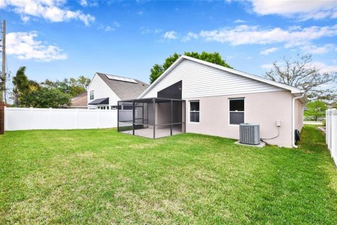 Villa ou maison à louer à Orlando, Floride: 3 chambres, 126.63 m2 № 2219393 - photo 4