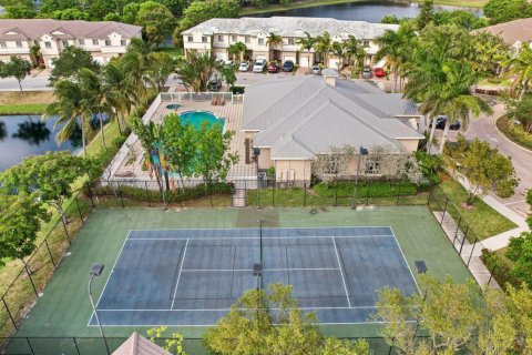 Adosado en venta en Riviera Beach, Florida, 2 dormitorios, 112.04 m2 № 2327573 - foto 29
