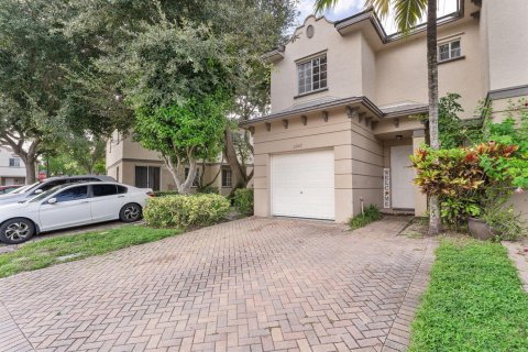 Adosado en venta en Riviera Beach, Florida, 2 dormitorios, 112.04 m2 № 2327573 - foto 17