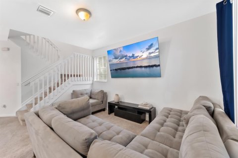 Adosado en venta en Riviera Beach, Florida, 2 dormitorios, 112.04 m2 № 2327573 - foto 4