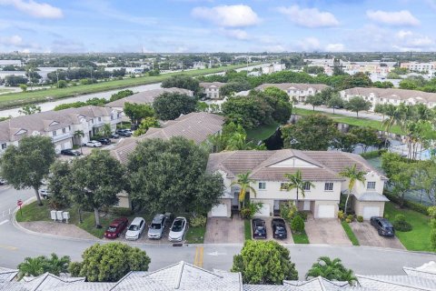 Adosado en venta en Riviera Beach, Florida, 2 dormitorios, 112.04 m2 № 2327573 - foto 22