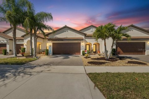 Villa ou maison à Wimauma, Floride 2 chambres, 159.14 m2 № 2108829