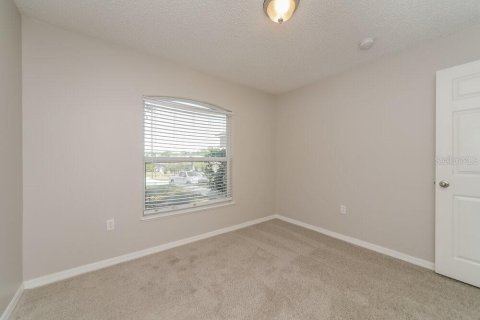 Casa en alquiler en Clermont, Florida, 3 dormitorios, 117.43 m2 № 2116477 - foto 13