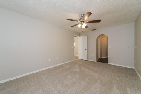 Casa en alquiler en Clermont, Florida, 3 dormitorios, 117.43 m2 № 2116477 - foto 11