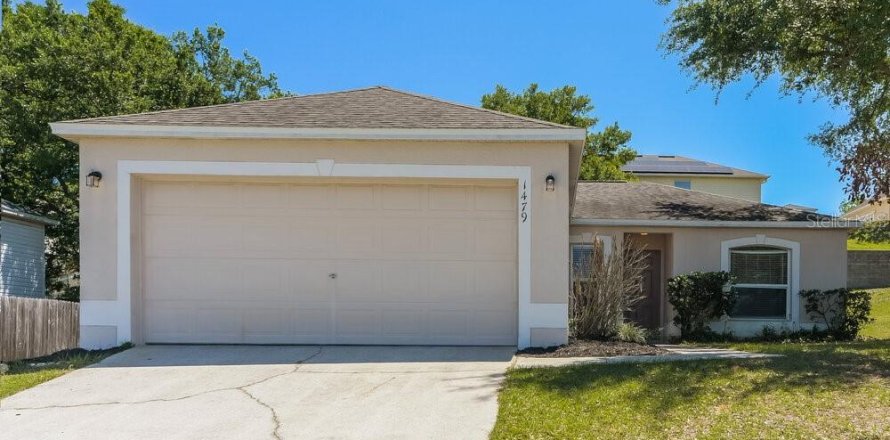 Casa en Clermont, Florida 3 dormitorios, 117.43 m2 № 2116477