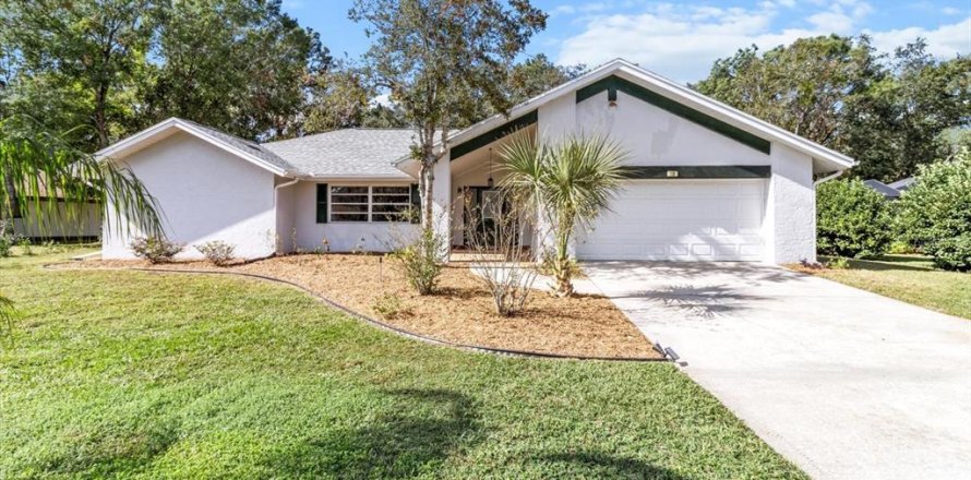 Casa en Homosassa, Florida 3 dormitorios, 168.9 m2 № 1449265