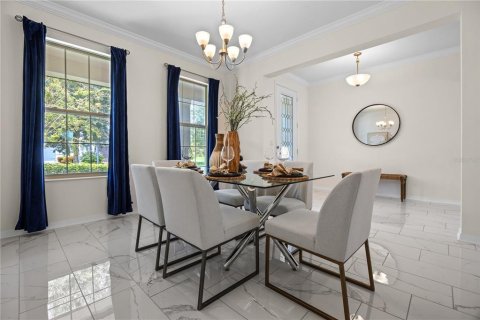 Casa en venta en Orlando, Florida, 5 dormitorios, 304.07 m2 № 1916267 - foto 9