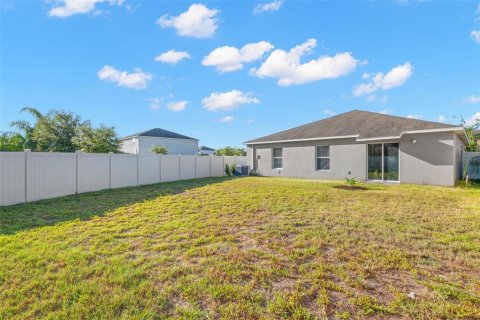 House in Sun City Center, Florida 4 bedrooms, 171.03 sq.m. № 2237071 - photo 28
