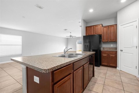 House in Sun City Center, Florida 4 bedrooms, 171.03 sq.m. № 2237071 - photo 13