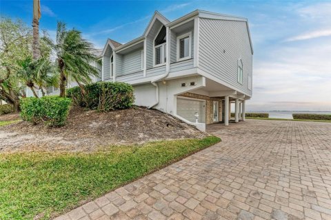 Condo in Bradenton, Florida, 2 bedrooms  № 1837635 - photo 9