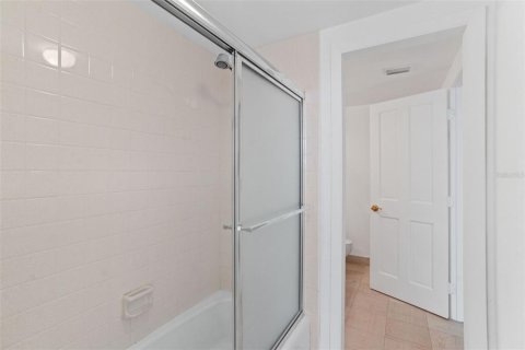 Copropriété à vendre à Clearwater, Floride: 2 chambres, 137.4 m2 № 2134207 - photo 23