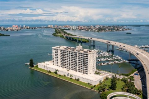 Copropriété à vendre à Clearwater, Floride: 2 chambres, 137.4 m2 № 2134207 - photo 28