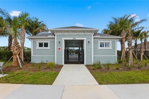 Townhouse in Groveland, Florida 3 bedrooms, 137.12 sq.m. № 2157155 - photo 22