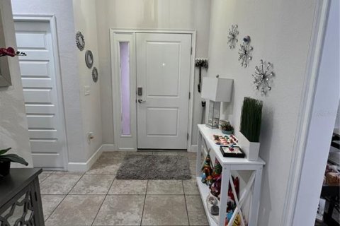 Casa en venta en Davenport, Florida, 5 dormitorios, 253.81 m2 № 2127291 - foto 9