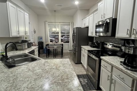 Casa en venta en Davenport, Florida, 5 dormitorios, 253.81 m2 № 2127291 - foto 11