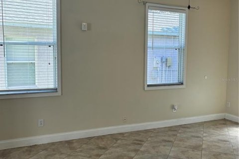 Villa ou maison à louer à Wesley Chapel, Floride: 3 chambres, 142.7 m2 № 2424289 - photo 13