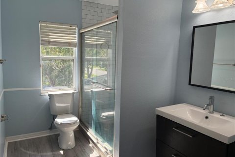 Villa ou maison à louer à Wesley Chapel, Floride: 3 chambres, 142.7 m2 № 2424289 - photo 8