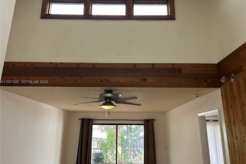 Touwnhouse à vendre à Miramar, Floride: 3 chambres, 113.34 m2 № 1995776 - photo 10