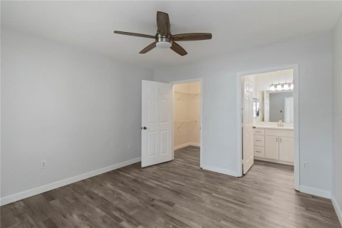 Condominio en alquiler en Sarasota, Florida, 2 dormitorios, 98.29 m2 № 1909974 - foto 15